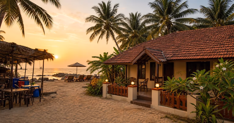 Beachfront cottage in Murudeshwar with direct sand access and coastal shack